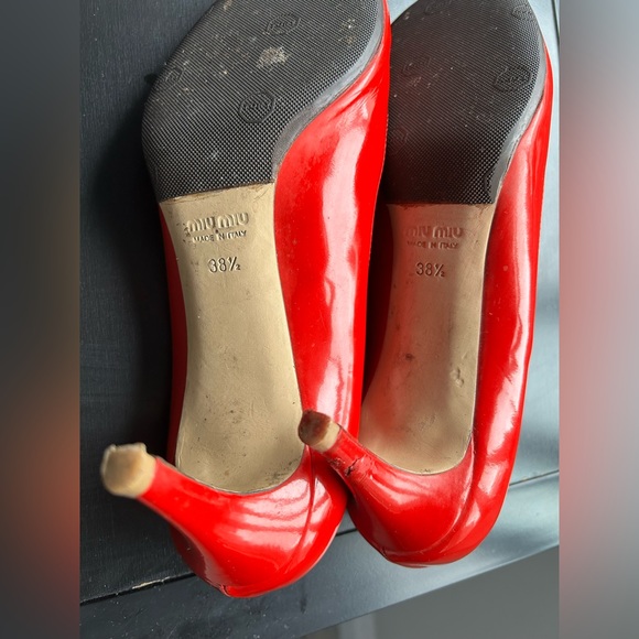 (SOLD) Authentic Miu Miu Red Patent Leather Pumps - Picture 5 of 10